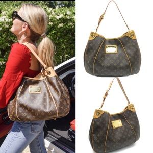 ✨Monogram Galleria PM✨ by Louis Vuitton